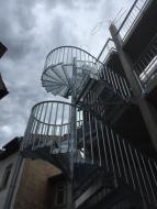 Montáž schodiště a zámečnických konstrukcí v Německu